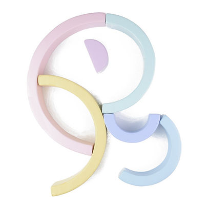 Siedem kolorów 13,5 cm Drewniane Rainbow Stacker Toy Jengle Arched