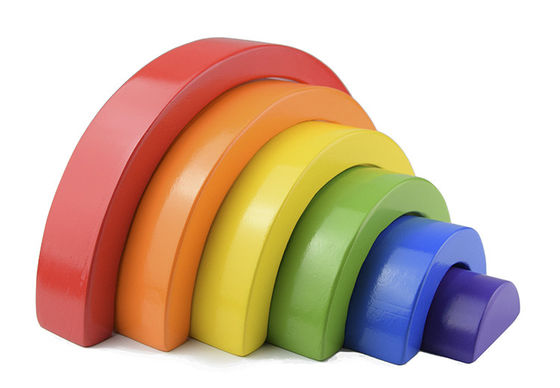 Siedem kolorów 13,5 cm Drewniane Rainbow Stacker Toy Jengle Arched