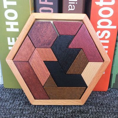 Sześciokątne drewniane puzzle Montessori dla dzieci
