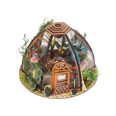 Drewniany miniaturowy domek dla lalek z meblami Narzędzie ogrodnicze LED Light Battery