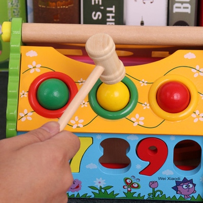 Sorter kształtów dla dzieci Wisdom House Drewniany Montessori Bright